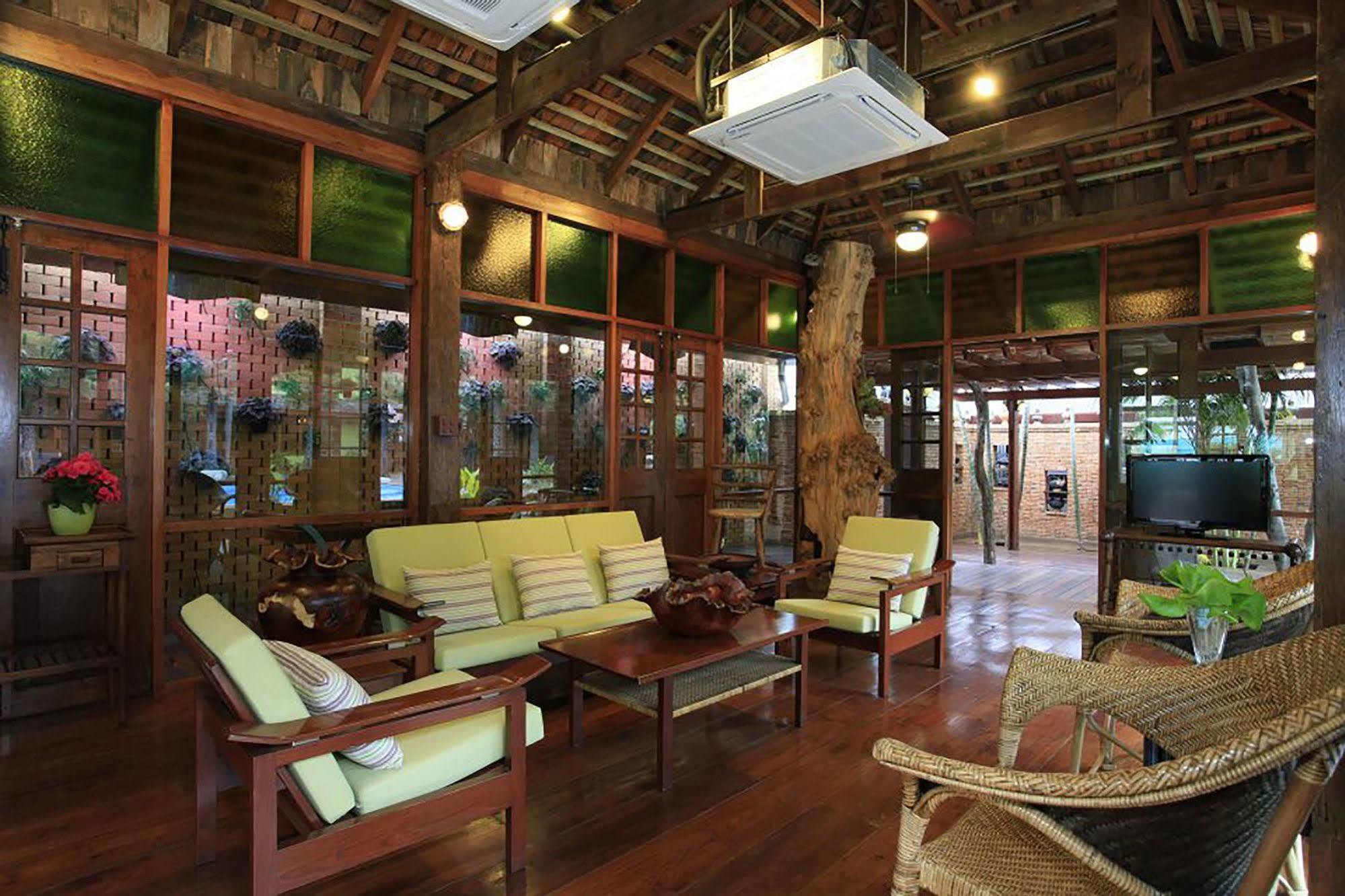 Vc@suanpaak Hotel&apartamento Con Servicio 4* Chiang Mai