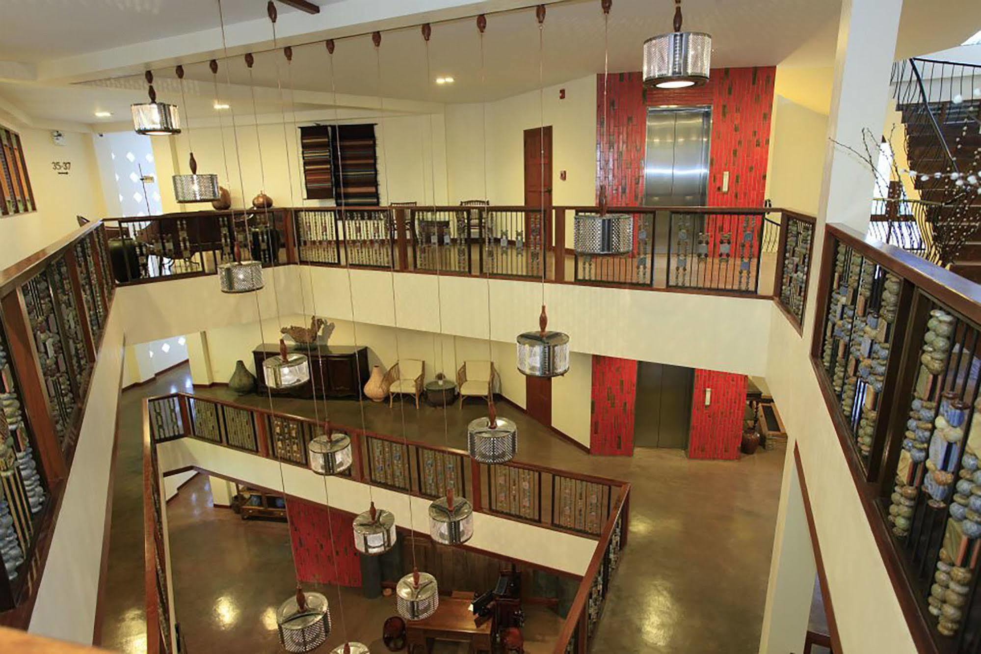 Vc@suanpaak Hotel&apartamento Con Servicio 4* Chiang Mai