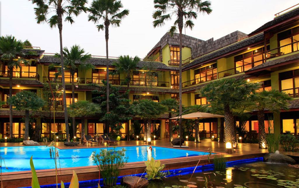 Vc@suanpaak Hotel&apartamento Con Servicio 4* Chiang Mai